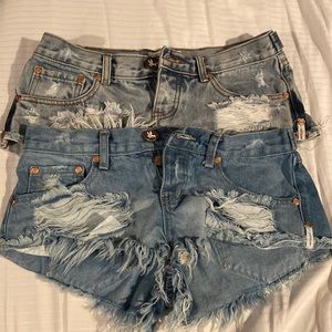 Lot of 2 one x teaspoon trash whores denim jean shorts size 25 great condition